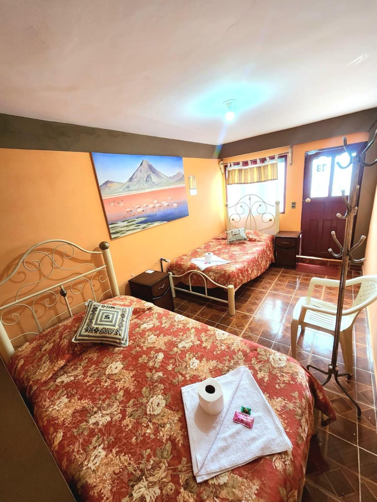 Hotel Aguilar Уюні Екстер'єр фото