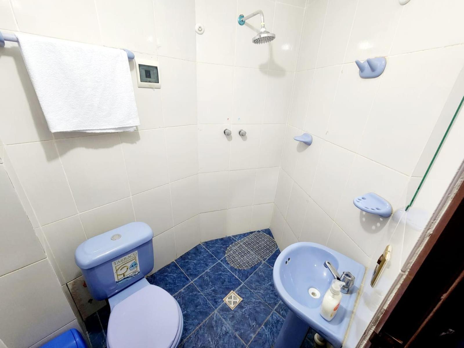 Hotel Aguilar Уюні Екстер'єр фото