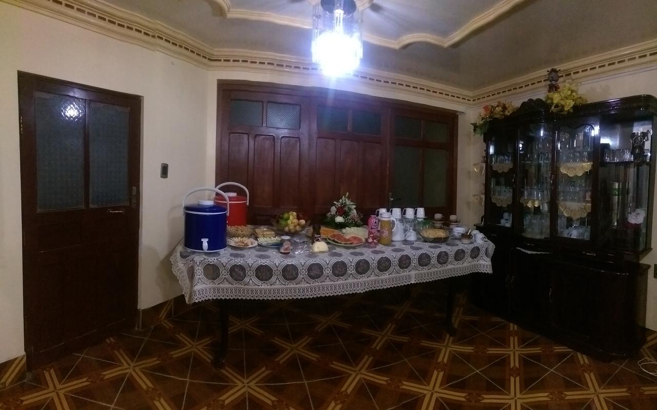 Hotel Aguilar Уюні Екстер'єр фото