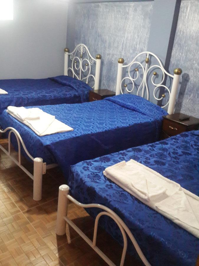 Hotel Aguilar Уюні Екстер'єр фото