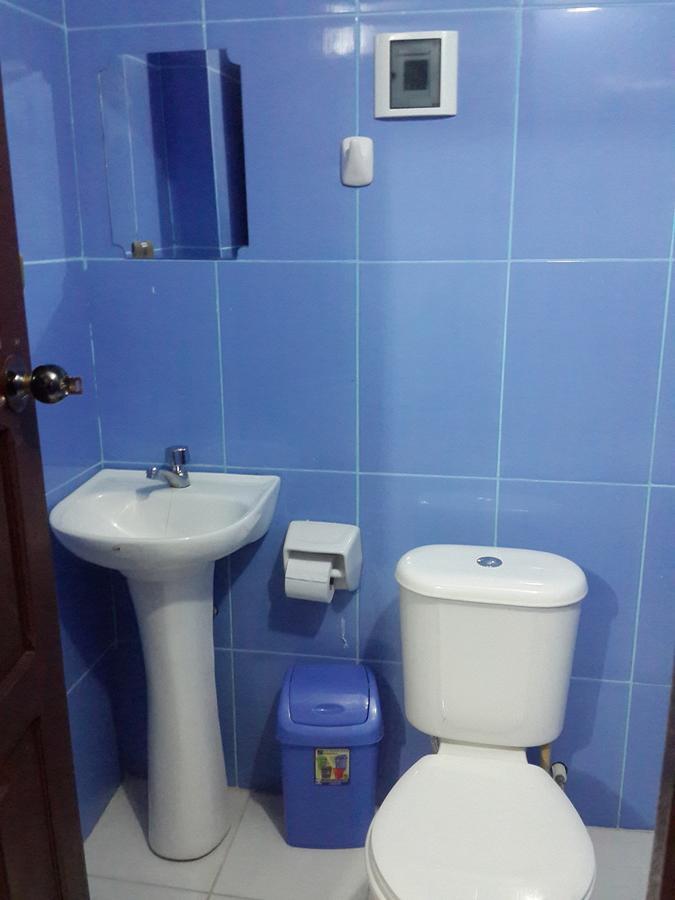 Hotel Aguilar Уюні Екстер'єр фото