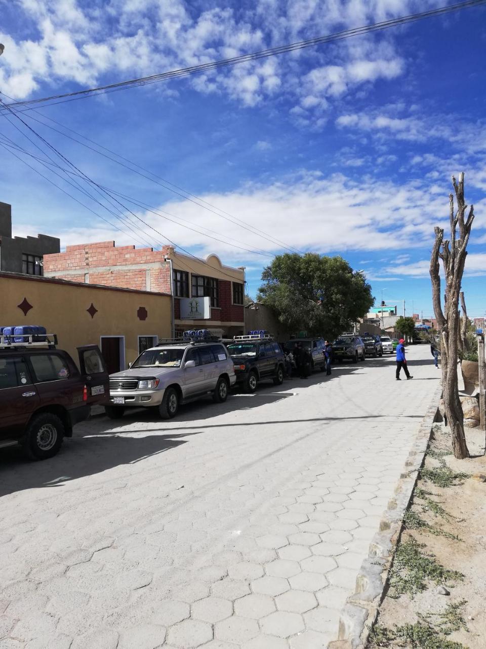 Hotel Aguilar Уюні Екстер'єр фото